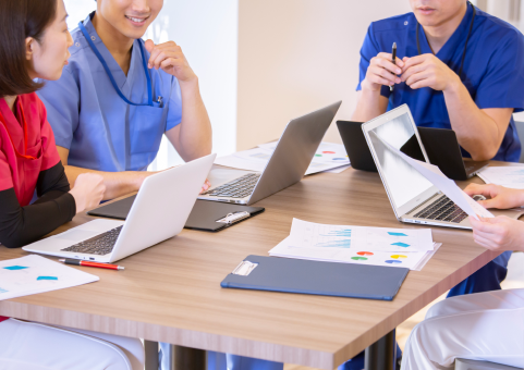 医療業界・事業会社における大量採用と採用基盤構築